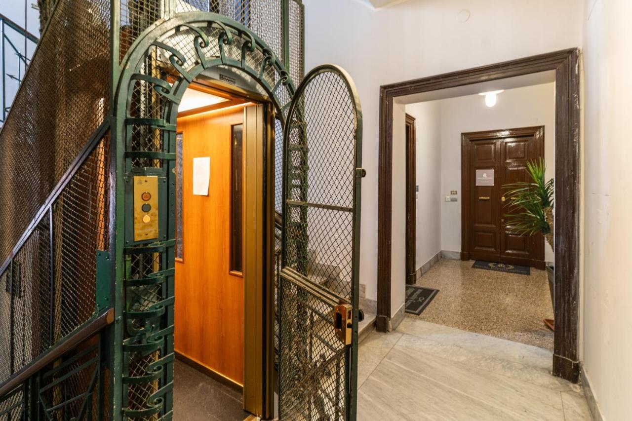 Daag Corso Luxury Apartment Roma Esterno foto